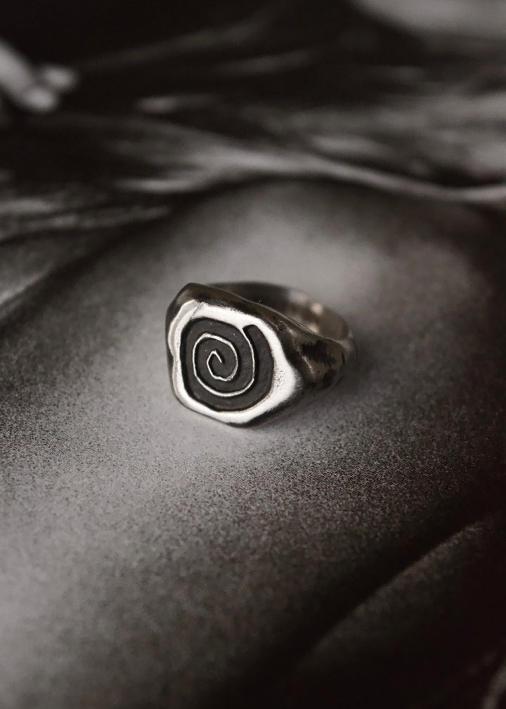 GAIA RING SILVER