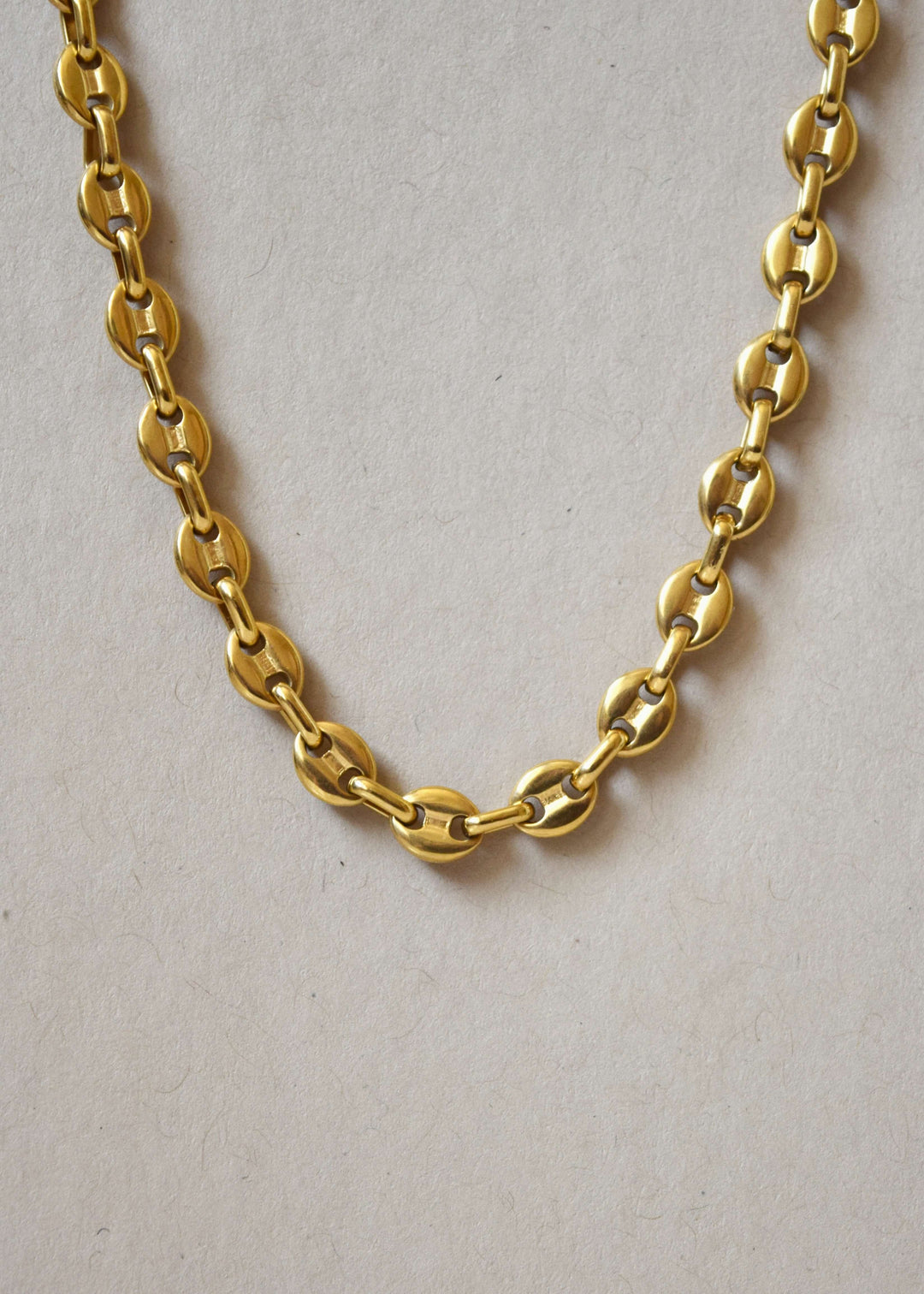 DIVON 6mm Marina chain necklace in 18K gold – bold statement piece made from stainless steel
