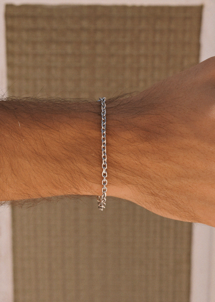 DIVON silver 3mm anchor bracelet worn on wrist – durable, tarnish-free everyday jewelry