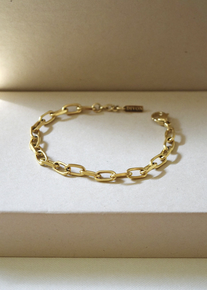 Gold anchor chain bracelet by DIVON – 5mm thick, 18K gold plated, luxury summer jewelry