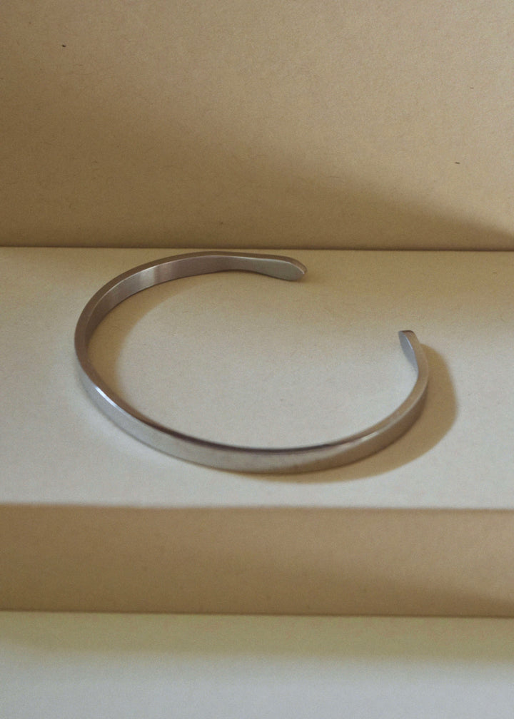 01 BRACELET SILVER